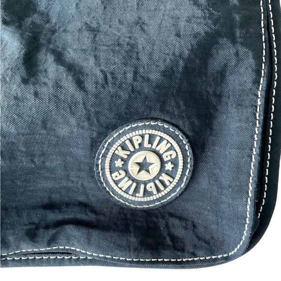 Kipling Vintage Black Expandable Messenger Laptop Crossbody Bag 18 X 15 X 6 - Picture 2 of 14